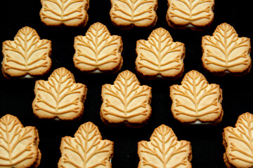Delicious cookies filled with vanilla cream made with honey or maple syrup from Canadian trees, the traditional sweet of Canada
