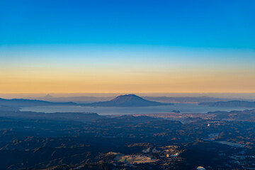 高千穂峰山頂から見る桜島