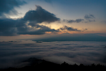 魚野フライトエリアから見る雲海の風景