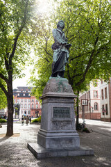 Schillerplatz Mainz (Denkmal)