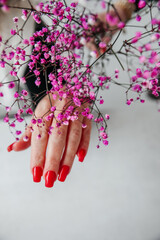 Obraz na płótnie Canvas flower, girl, woman, hans, red nails, pink, turned cam