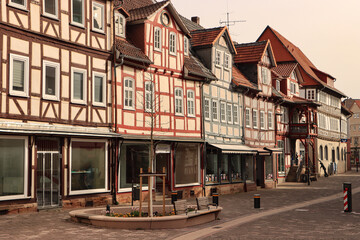 Romantische Fachwerkstadt Rotenburg a. d. Fulda; H&auml;userzeile am Steinweg (Neustadt)