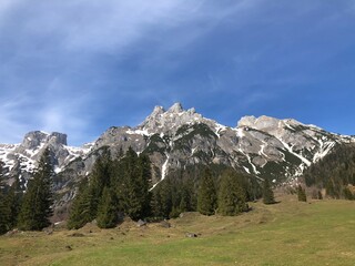 Fototapeta na wymiar Werfenweng Tennengebirge Alpen