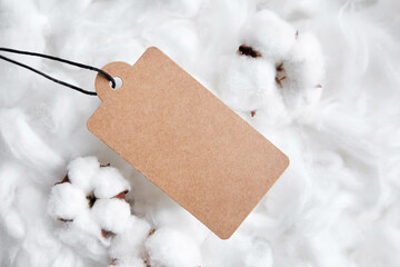 Label tag mockup with white cotton flowers