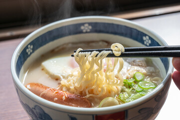 豚骨系インスタントラーメン