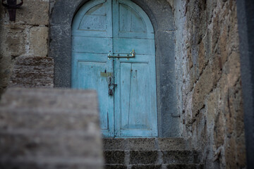 vecchio portone