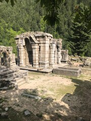 ruins of ancient pandavas in naranag
