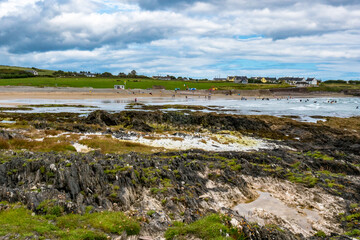 Steinige Felsenlüste am Meer