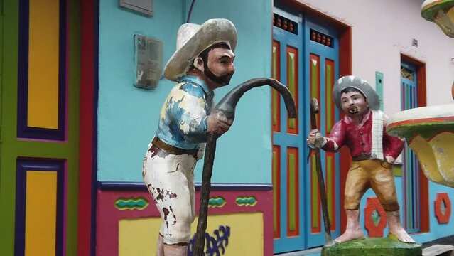 famous guatape fountain in slo mo