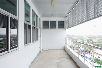 The facade of the building with a balcony