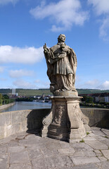 Br&uuml;ckenheiliger in W&uuml;rzburg