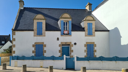 Fototapeta na wymiar Beautiful house in Quiberon in France