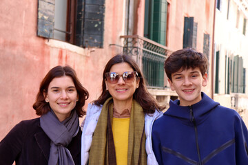 PICCOLO GRUPPO A VENEZIA