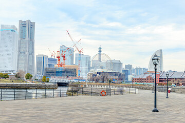 象の鼻防波堤から見た横浜市内　神奈川県横浜市　Yokohama city seen from the...