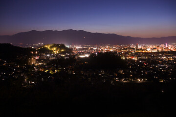 Fototapeta na wymiar 福島市　花見山　生け花の里　希望の鐘展望台から見た夜景