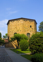 Fototapeta na wymiar Baptistery of Neon in Ravenna