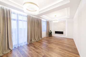 new clean room in the interior of the house with large windows