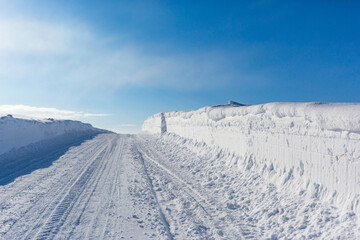 Snow cleared road to Teriberka, Russia