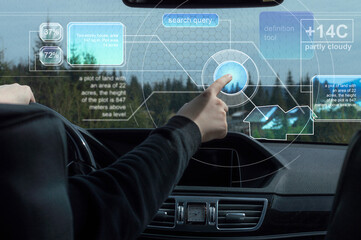 Augmented reality technology implemented as a virtual intelligent assistant in a car. Virtual Reality Project.