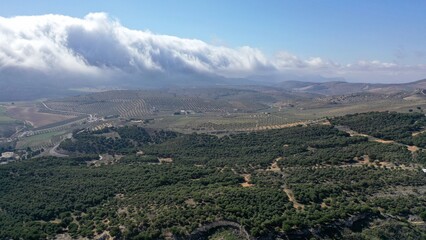 Fototapeta na wymiar massif el torcal de Antequera dans la province de Malaga dans le sud de l'Andalousie en Espagne