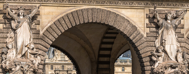 Louvre architecture