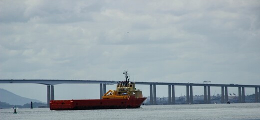 Navio Rebocador - tug ship