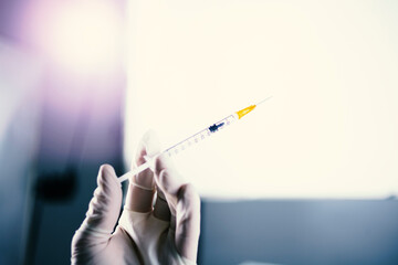 injection　　Syringe　vaccination　　medical care
sick　　注射　注射器　医療　病気　ワクチン 
　
