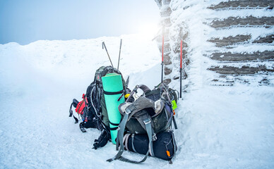 Camping equipment for winter ascents at shelter