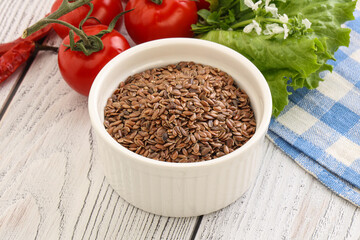 Dry Raw flax seed in the bowl