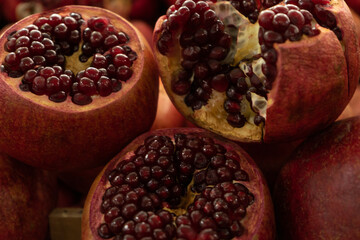 pomegranate fruit and seeds on the market