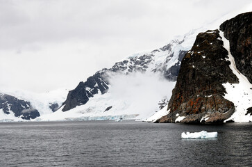 Coastline of Antarctica - Global Warming - Ice Formations