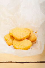 heart shaped shortbread valentine cookies
