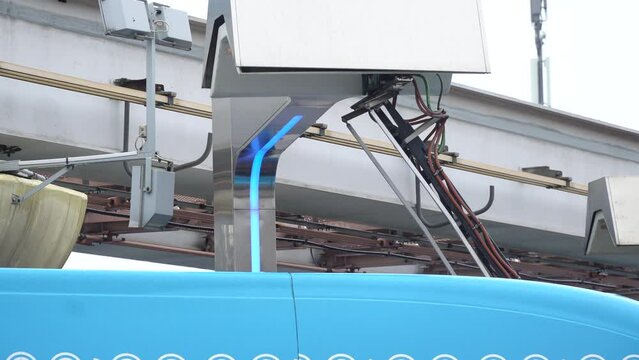 Charging the batteries of electric buses
