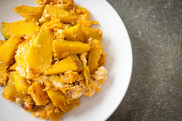 Stir Fried Pumpkin with Egg