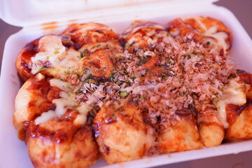 Japanese food, Takoyaki, famous in Osaka, Japan - 日本 大阪 たこ焼き
