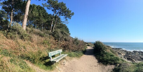 le long du sentier Bigouden en bord de mer à Combrit/Sainte-Marine Cornouaille Finistère Bretagne France	