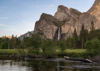 Bridalveil Falls and Cathedral Spires, at Yosemite Valley View, in Yosemite National Park, near Merced, California.
