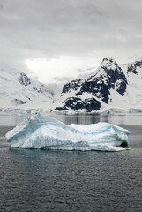 Cruising in Antarctica - Fairytale landscape