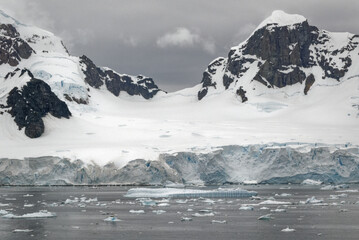 Obraz premium Cruising in Antarctica - Fairytale landscape