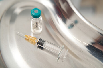 Medical tools for patient vaccination in hospital