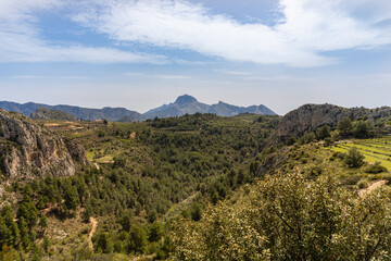 The emblematic Sierra de Bernia, surrounded by Mediterranean nature, on a spring morning.