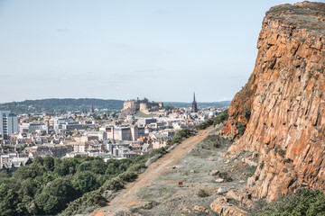 Fototapeta na wymiar Scotland, Edinburgh. Holyrood park and ancient volcano. Beautiful panoramic view City of Edinburgh from the mountain