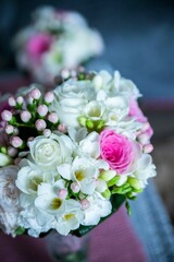 Obraz na płótnie Canvas piękny dzień ślubu wesele kwiaty