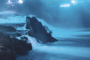 Naklejka premium Rhinefalls, the biggest waterfalls in Europe during the night
