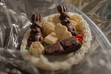 Bombones y conejitos de chocolate para Pascua
