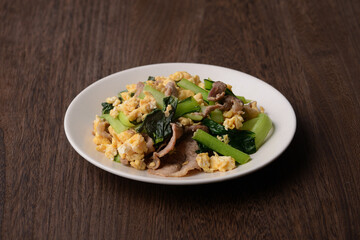 豚肉と小松菜の中華風卵炒め