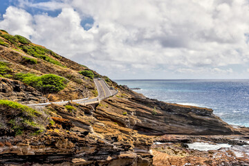Landscape scenery at Lānaʻi Lookout on Oahu featuring the Lava Tubes