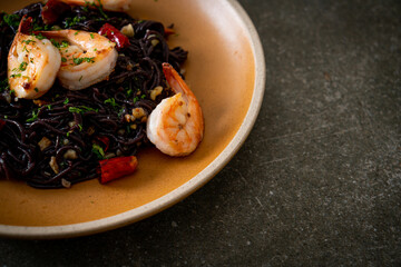 stir-fried black spaghetti with garlic and shrimps