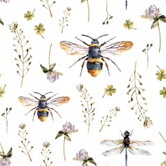 Watercolor floral seamless pattern with bees, purple clover flower, green leaves, wildflowers, isolated on white background. Hand-drawn summer meadow backdrop for fabric, clothing, wrapping paper