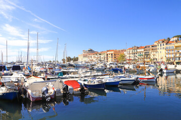 Fototapeta na wymiar View at the port in the old town of Cannes - France